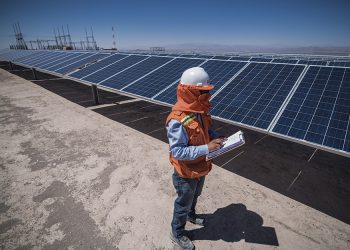 Científicas lideran avances en energías renovables en América Latina