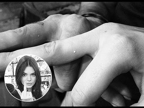 Tiny Tattoo: la última tendencia de las modelos de pasarela