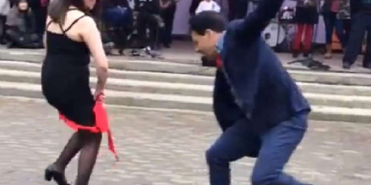 Aprende a bailar cueca brava