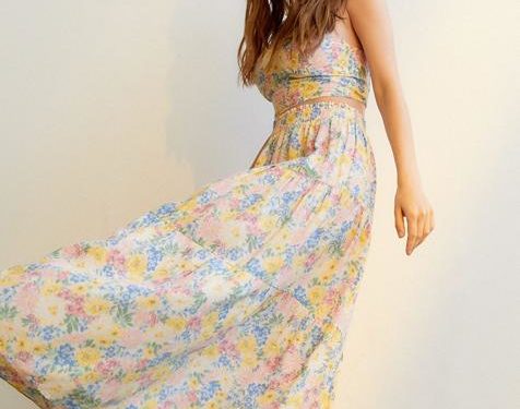 La nueva falda midi de estilo campesino de Stradivarius será la prenda viral que todas las celebridades e influencers quieren usar