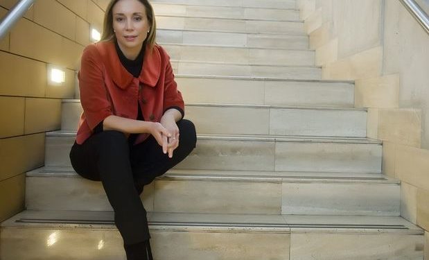 Karen Doggenweiler hace crudo análisis por asalto a su hija: “Las mujeres siempre hemos tenido toque de queda”