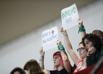 Coautora de la paridad de género en la Convención Constituyente: “Demostramos que las mujeres sí éramos competitivas y que podíamos hacer el cambio”