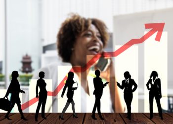 Cinco finalistas van por el Premio Emprende STEM de Mujeres Empresarias