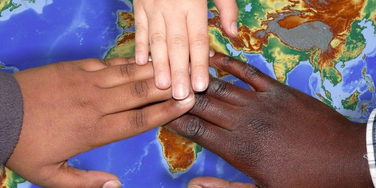 Ser mujer migrante en Chile: “Tienes dos formas de sobrellevarlo, dejar que este peso te invisibilice o luchar porque ninguna mujer más pase por lo mismo”