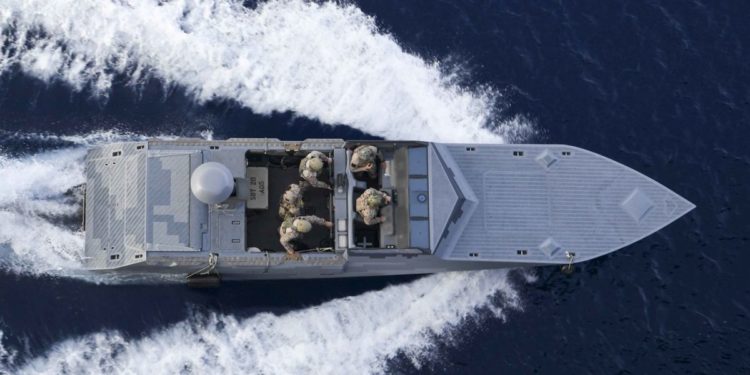 Una mujer consigue por primera vez superar el entrenamiento de los Navy SEAL