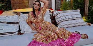 Los siete caftanes que están de moda este verano que puedes llevar a la playa o a una boda