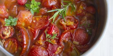 Sopa de tomate: el mejor diurético natural para perder peso y acabar con la celulitis
