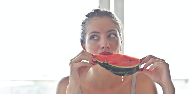 ELIGE BIEN LO QUE COMES: La dieta de las 2000 calorías: cómo perder peso sin pasar hambre