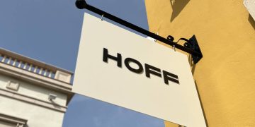 Hoff abre tienda en La Roca Village