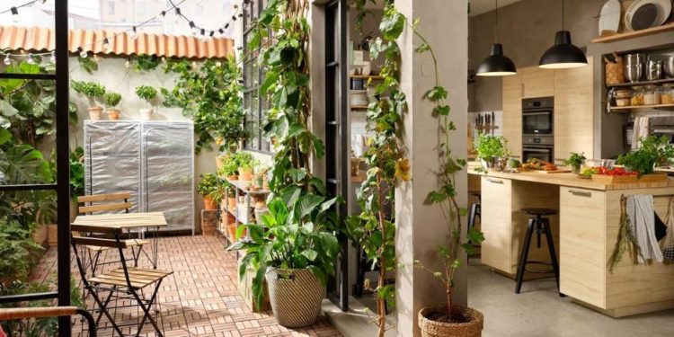 Ideas deco preciosas: Muebles de exterior preciosos (y muy baratos) de IKEA para decorar una terraza pequeña por muy poco dinero