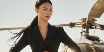 LUJO A tu medida: Los báisocs con más glamour de la nueva colección de Michael Kors