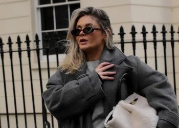 MODA: Siete básicos muy baratos de Mango Outlet que aman las francesas para sus looks de invierno