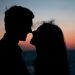 Qué es el beso de Singapur y cómo se practica
