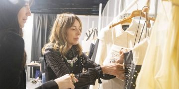 Teresa Helbig, la diseñadoora que viste a Begoña Gómez, mujer de Pedro Sánchez, y a celebrities nacionales e internacionales como Zendaya