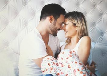 Tickling: la técnica de las cosquillas eróticas