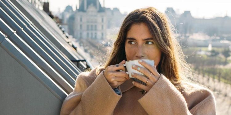 bebida depurativa: Té de essiac: la infusión detox que te ayuda a depurar el hígado por la noche