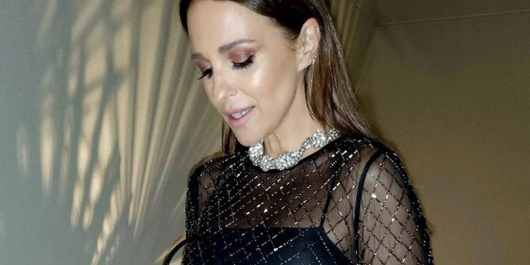El vestido de Nochevieja favorito de la temporada es este que está en todas las firmas low cost