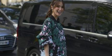 Este jersey bordado de Sfera que parece de lujo es la prenda del invierno más especial