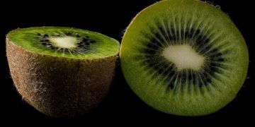 KIWI EN AYUNAS | Descubre cómo cambiará tu cuerpo si comes un kiwi en ayunas cada día