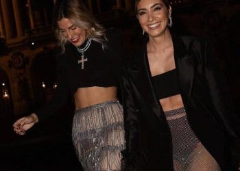 ¡Alerta tendencia! Las espectaculares prendas en tejido de red con brillos que te harán deslumbrar