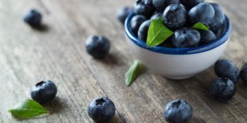 ¿Qué pasa en tu cuerpo si comes arándanos todos los días?