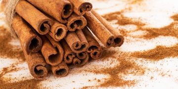¿Qué pasa en tu cuerpo si tomas canela a diario?