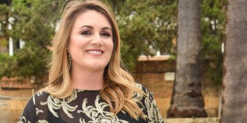 Carlota Corredera se reinventa como 'influencer' y vende su armario por internet