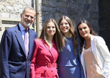 El modelo 'low cost' de la infanta Sofía es perfecto para cualquier evento