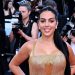 Georgina Rodríguez brilla en el Festival de Cannes con vestido de sirena en color oro