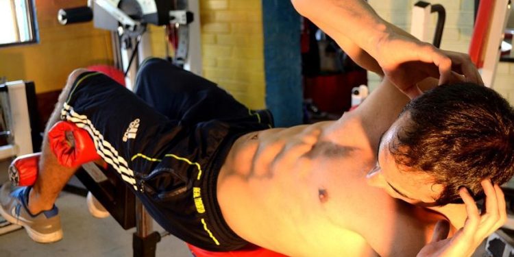 CRISS CROSS EJERCICIO | Así debes trabajar tus abdominales oblicuos para definir tu cintura y perder tripa