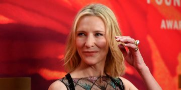 Cate Blanchett repite 'look' de alta costura por cuarta vez