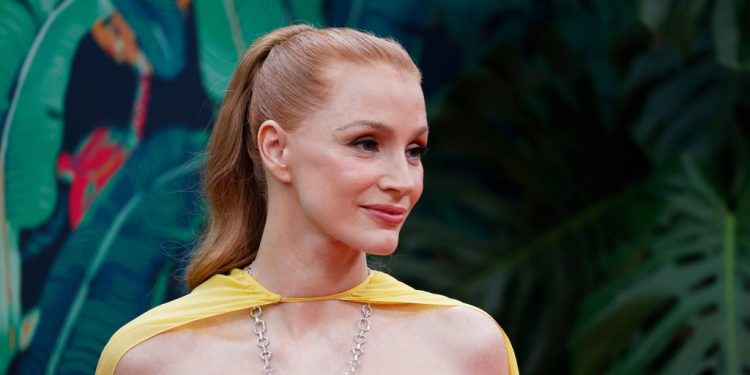 los mejores vestidos de los Premios Tony 2023