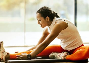 CLAMSHELL EJERCICIO | Así tienes que hacer la almeja, el ejercicio que más endurece las piernas y los glúteos