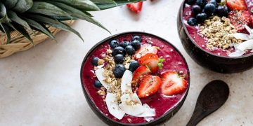 DESAYUNO SALUDABLE: Qué es el açaí, la fruta más viral de los desayunos de las famosas
