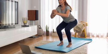 EJERCICIOS ADELGAZAR | Cardio sin saltos para perder peso: la alternativa ideal para cuidar tus articulaciones