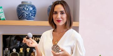 El vestido blanco de Tamara Falcó en su fiesta de pedida