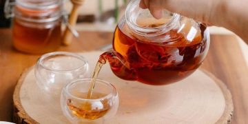 Hinojo y tomillo, las infusiones que también puedes tomar en verano y que reducirán tu barriga