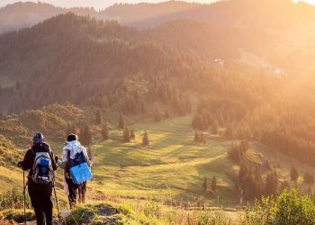 Caminata afgana: el entrenamiento de moda para cuidar cuerpo y mente.